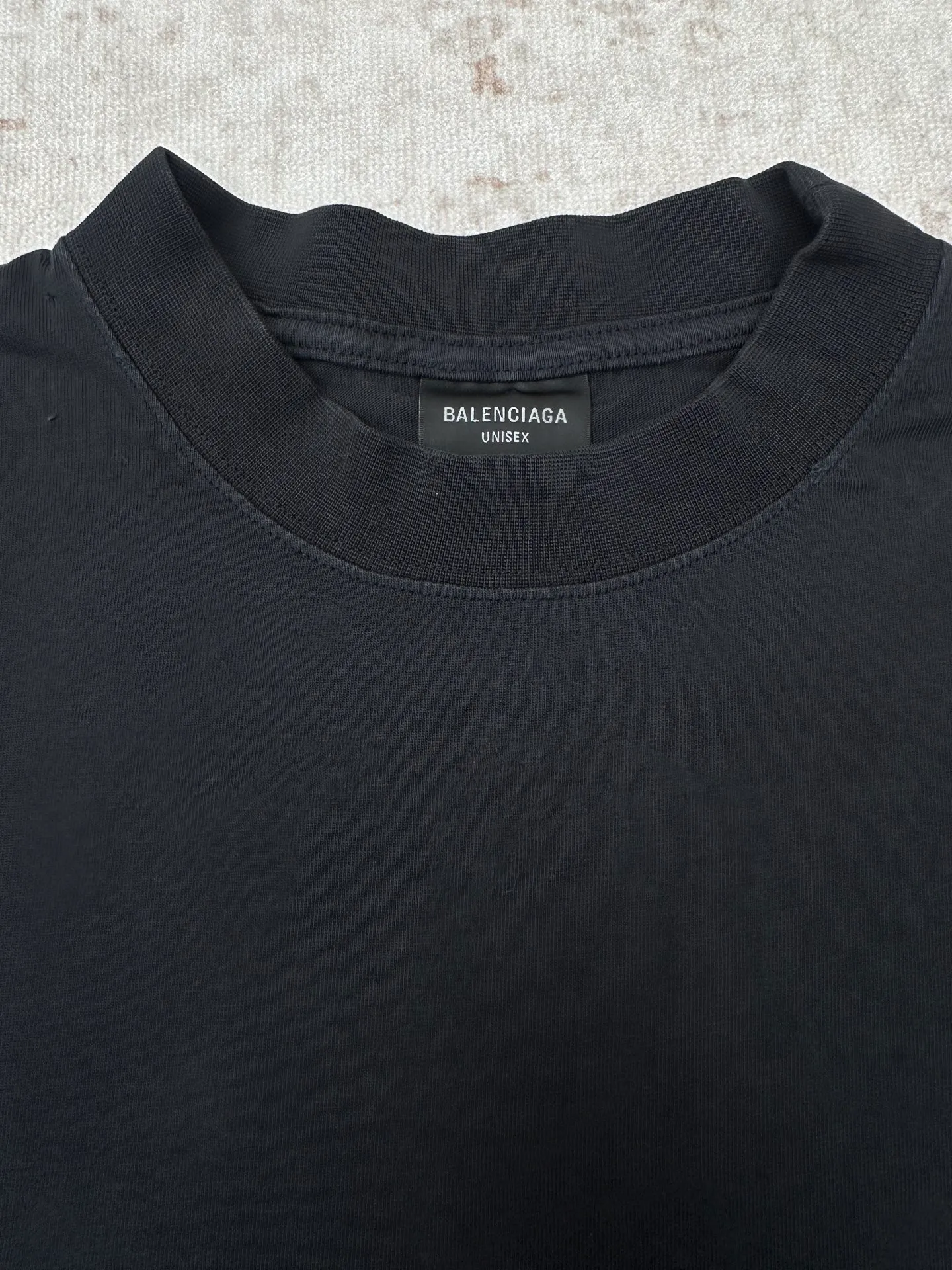 SS 26 Logo T Sizes：S.M.L.XL